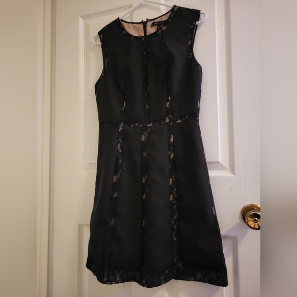 BCGB Maxazria Midi Dress size Small - Picture 1 of 4